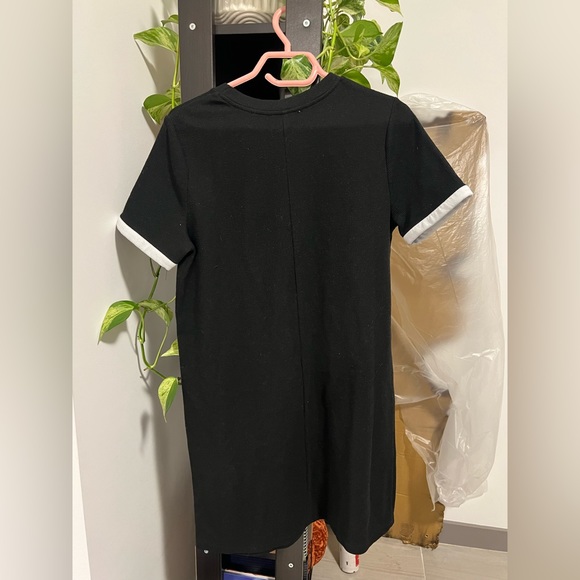 Zara | black dress - Picture 3 of 3